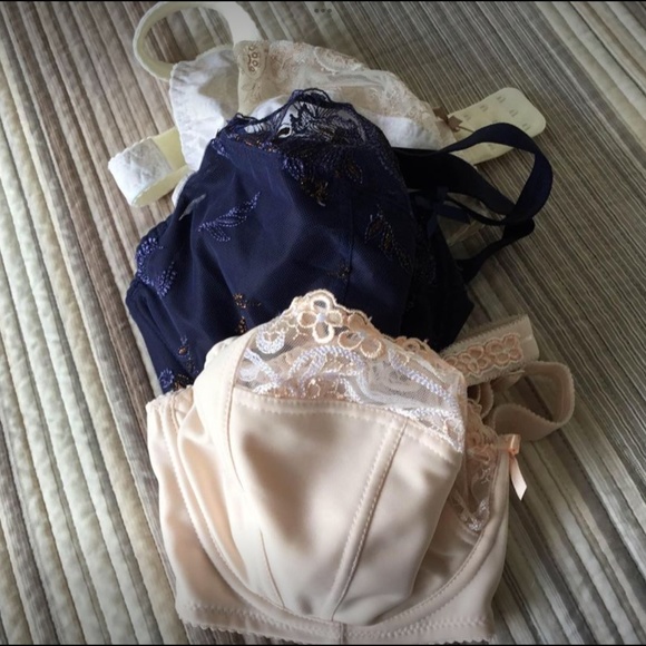 European bras, Nessa brand, size 80G,Canada size 38G - Picture 4 of 7
